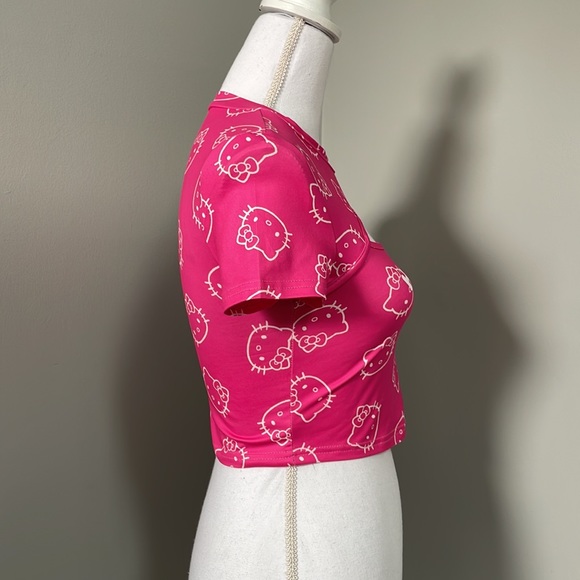 HELLO KITTY CROP TOP T-SHIRT - Picture 3 of 11